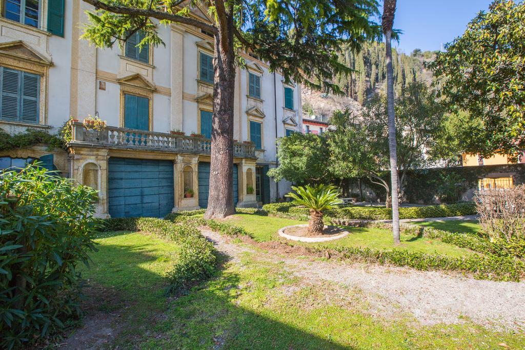 Il Batti Apartment Water Front And Private Beach Toscolano-Maderno Kültér fotó