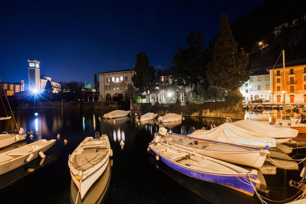 Il Batti Apartment Water Front And Private Beach Toscolano-Maderno Kültér fotó