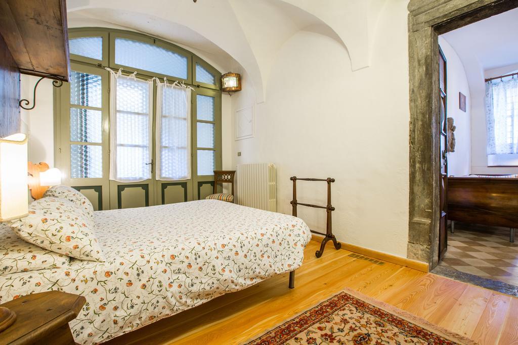 Il Batti Apartment Water Front And Private Beach Toscolano-Maderno Kültér fotó