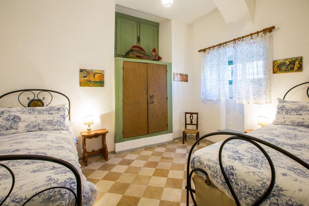 Il Batti Apartment Water Front And Private Beach Toscolano-Maderno Kültér fotó