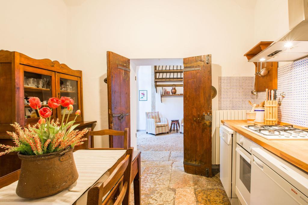 Il Batti Apartment Water Front And Private Beach Toscolano-Maderno Kültér fotó
